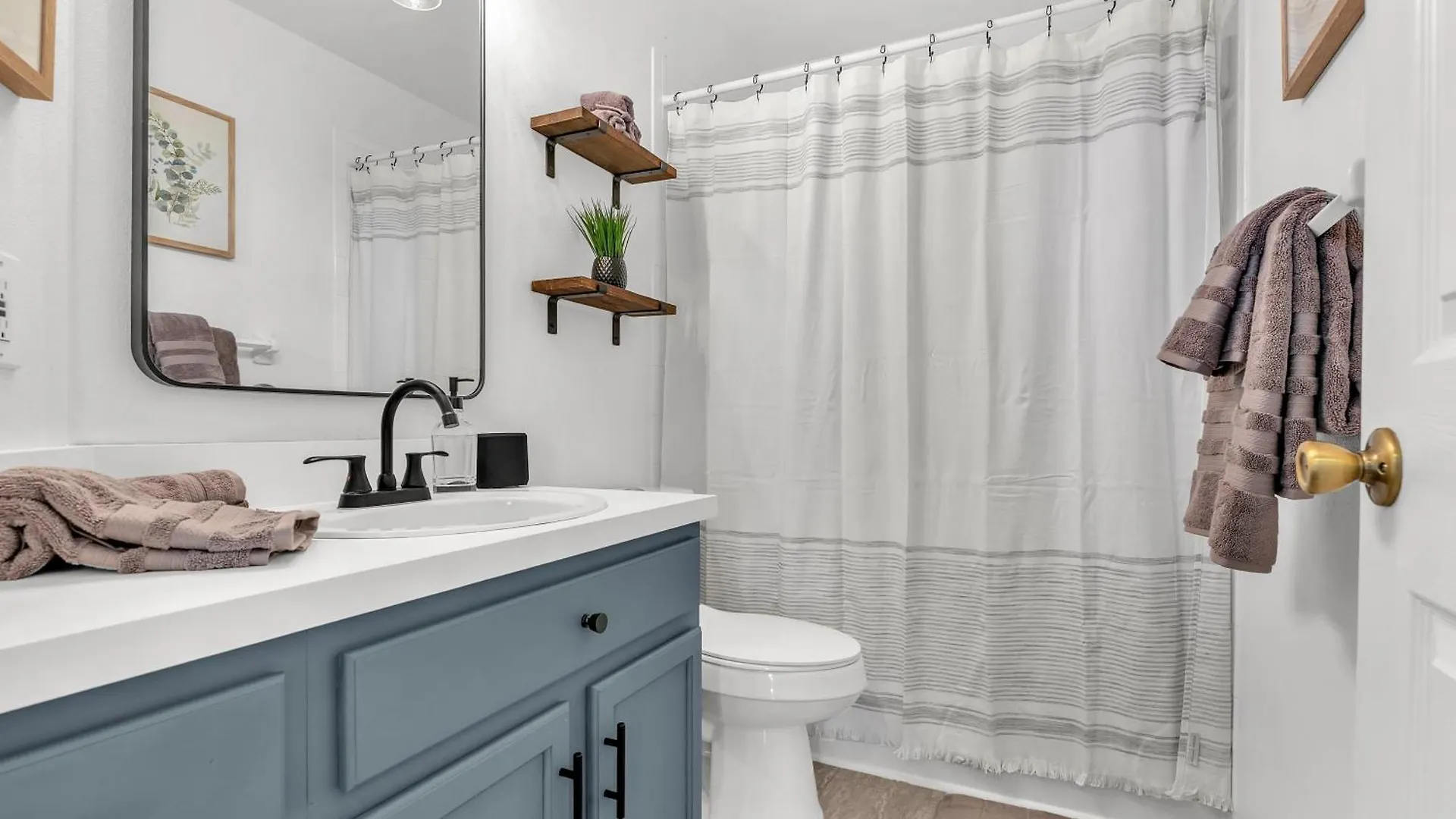 New! Boho Bungalow, Heated Pool, Community Amenities, & More! Bradenton Holiday home